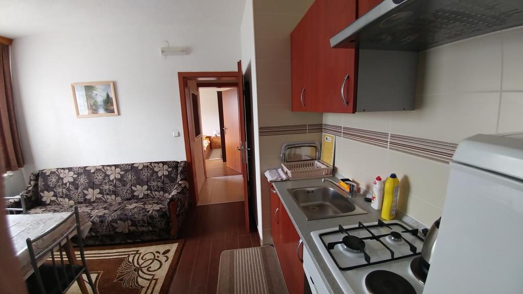 Guest House Mijic Korenica Exteriér fotografie
