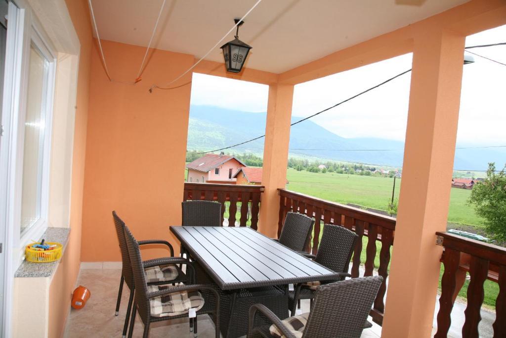 Guest House Mijic Korenica Pokoj fotografie